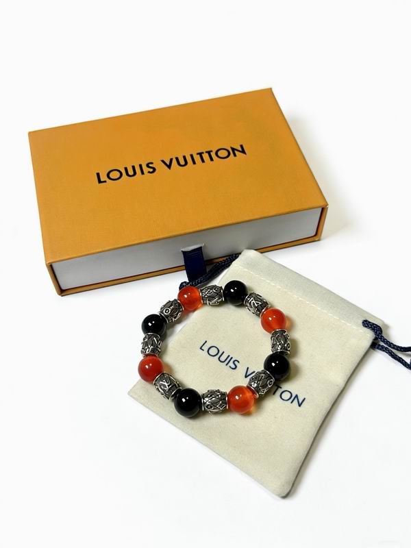 LV Bracelet 06yxs11